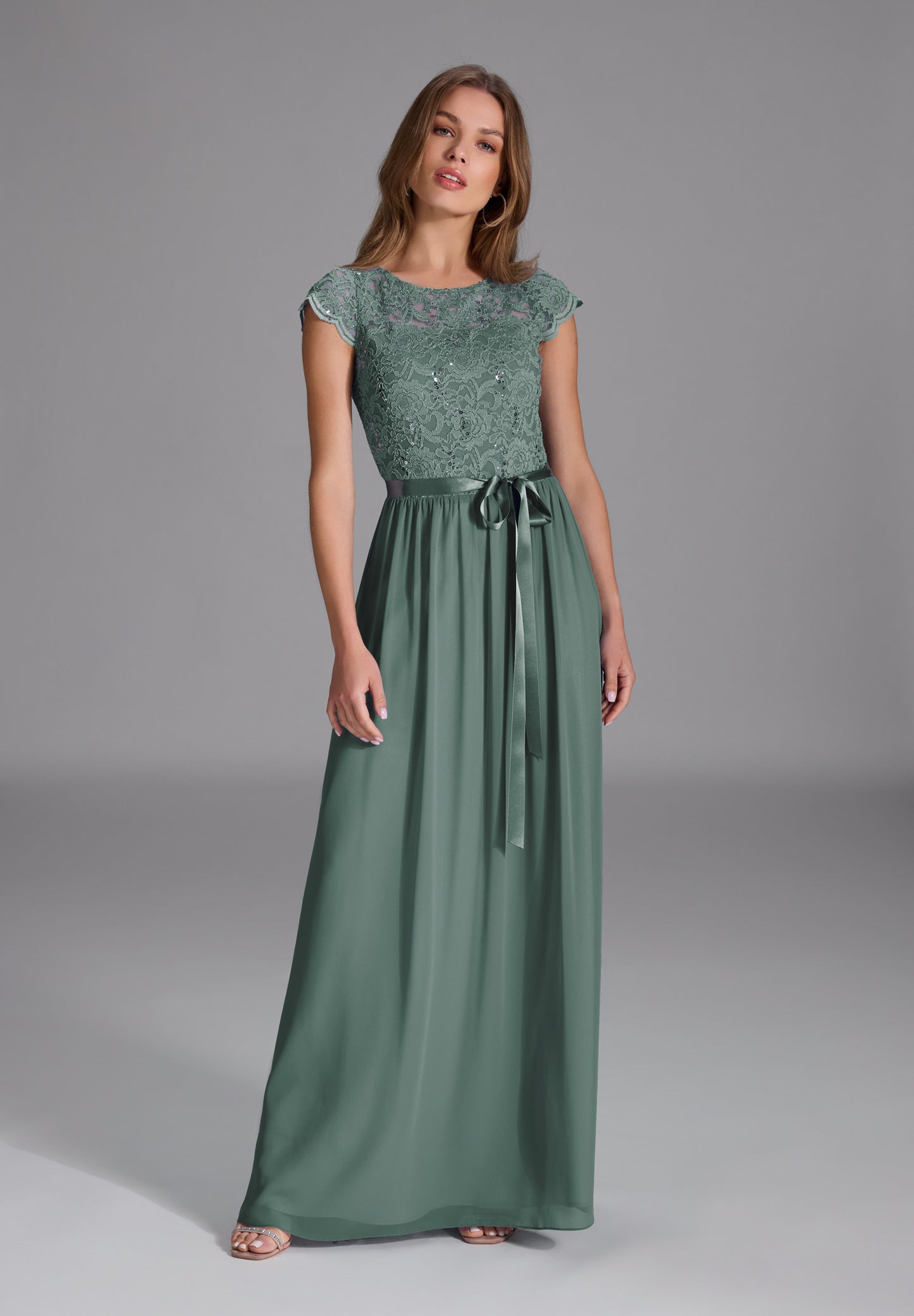 Abendkleid aus Chiffon mit paillettenbesetztem Spitzenoberteil