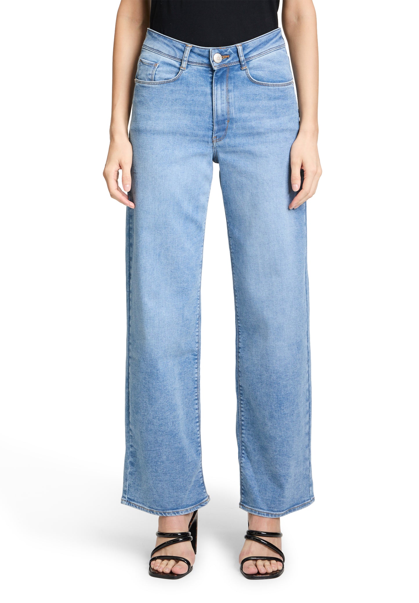 High Waisted-Jeans