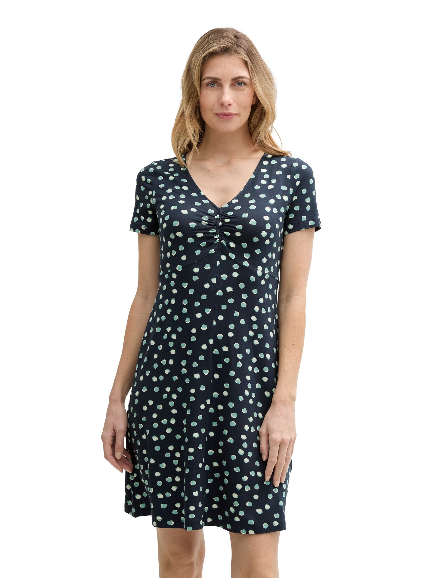 Kleid mit Raffungen