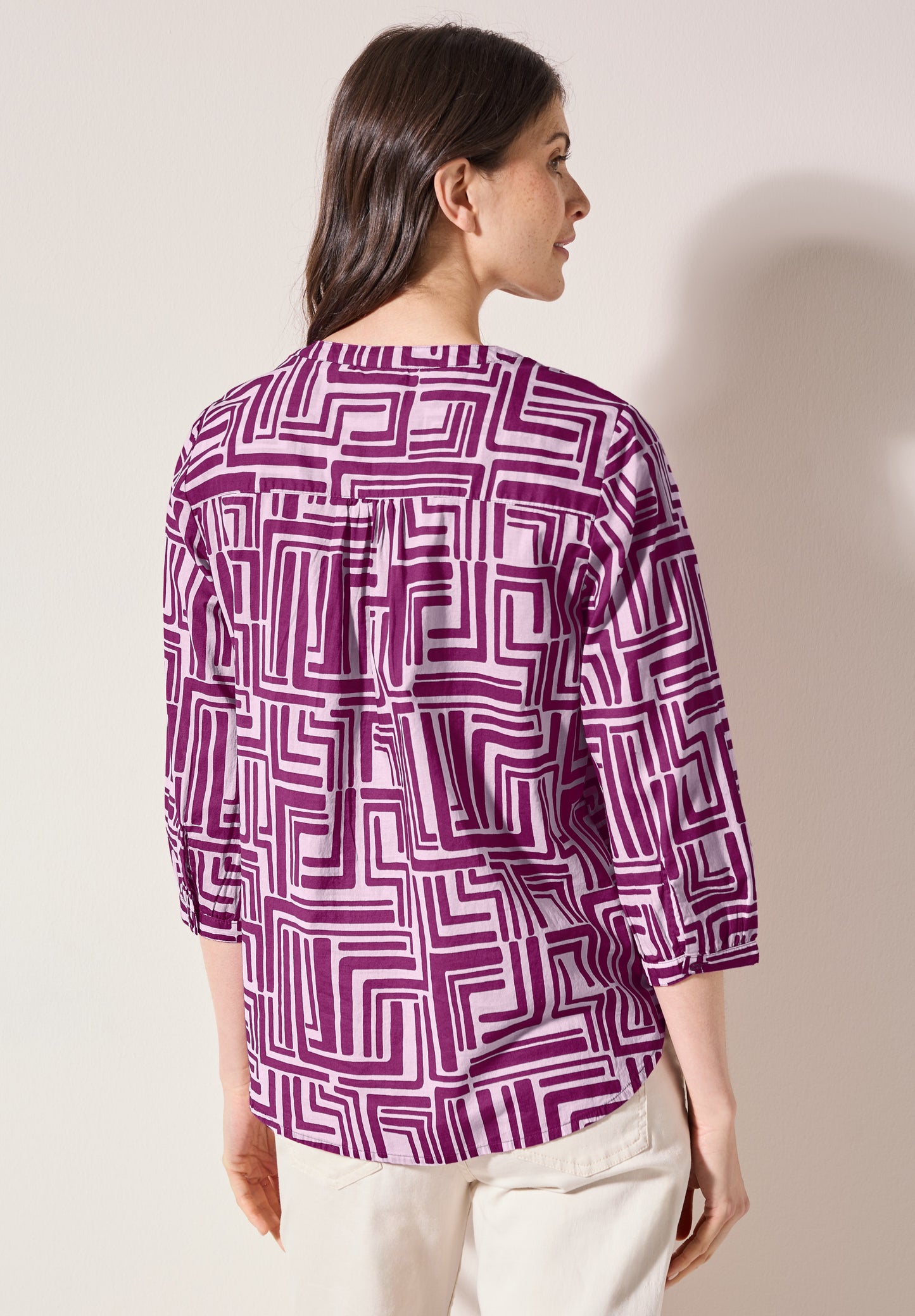 Gemusterte Bluse