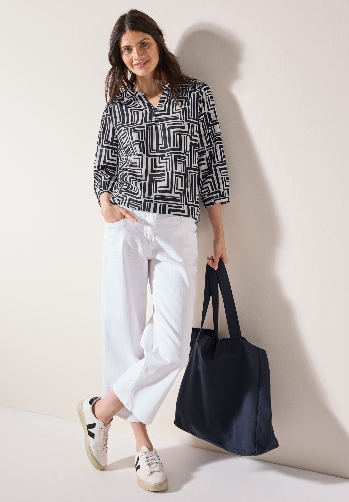 Gemusterte Bluse