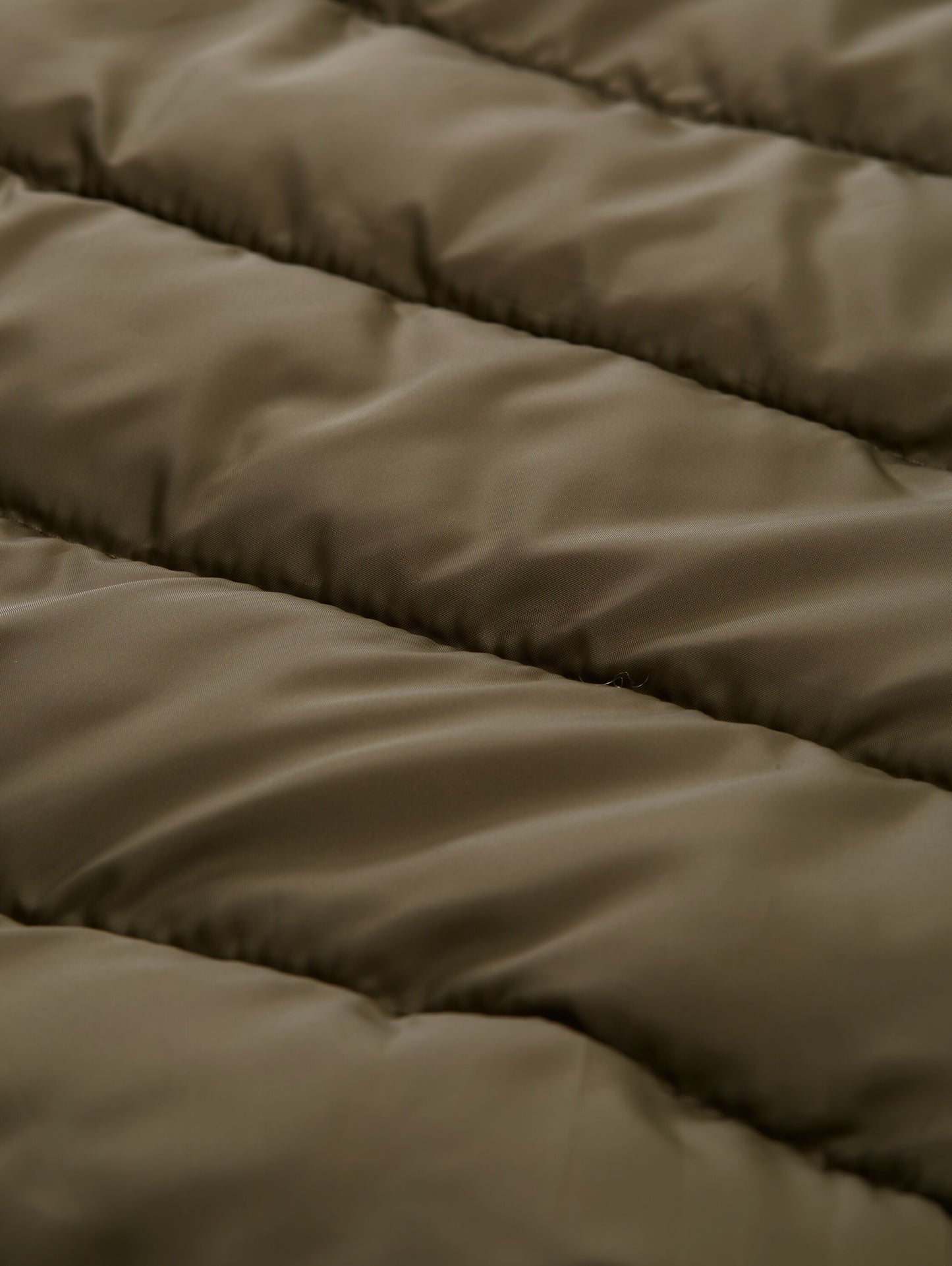 Lightweight Steppmantel mit Kapuze