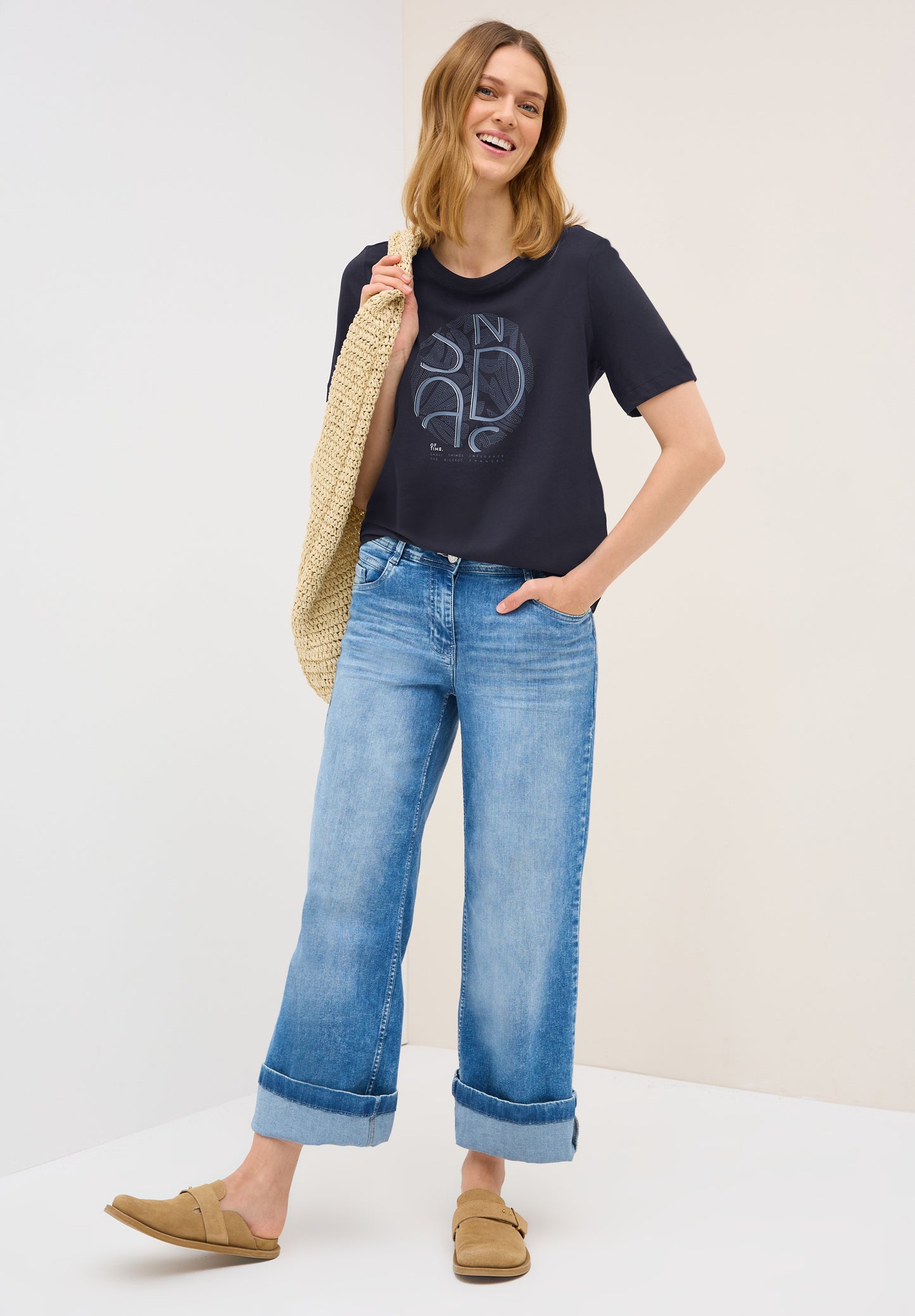 T-Shirt mit Artwork