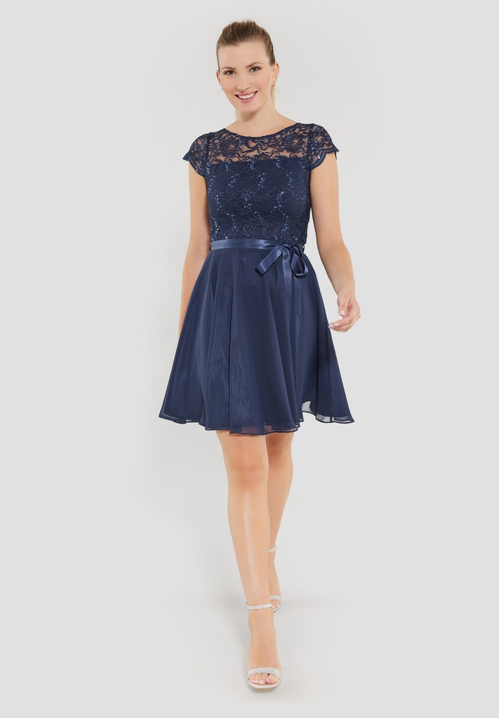 Kleid - Spitze / Chiffon
