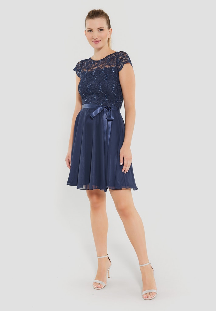 Kleid - Spitze / Chiffon