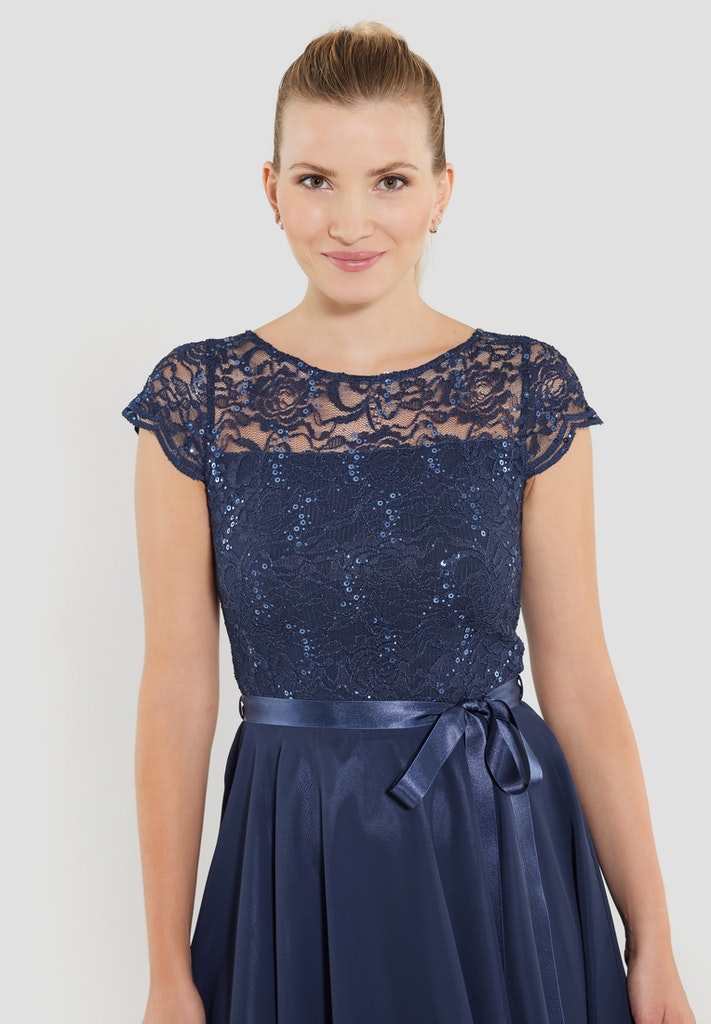 Kleid - Spitze / Chiffon