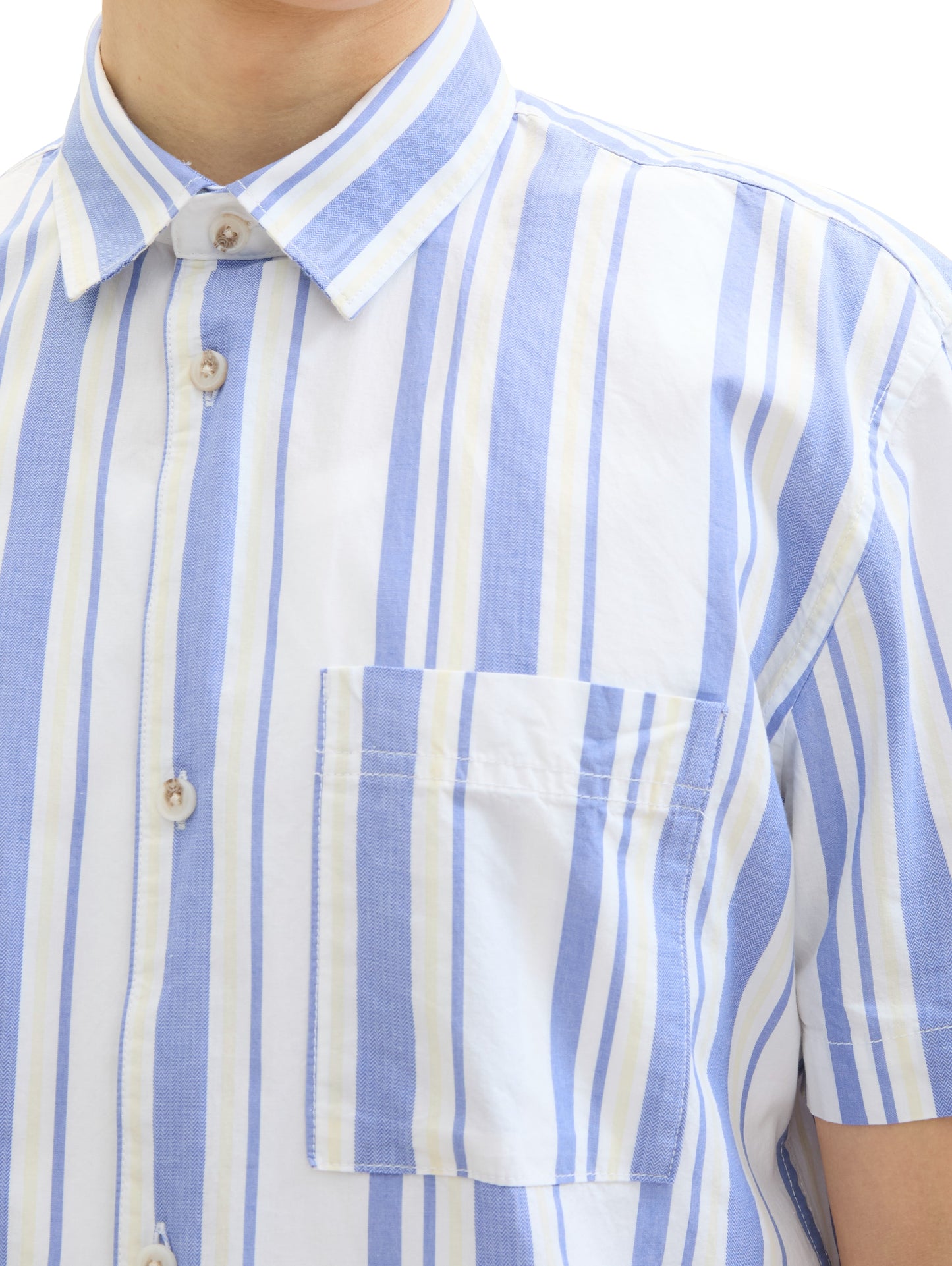 striped shirt