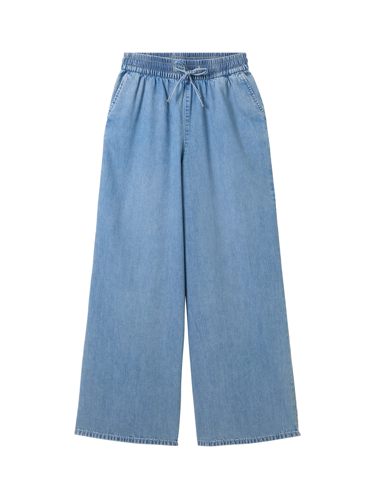 Volume Flare Soft Jeans