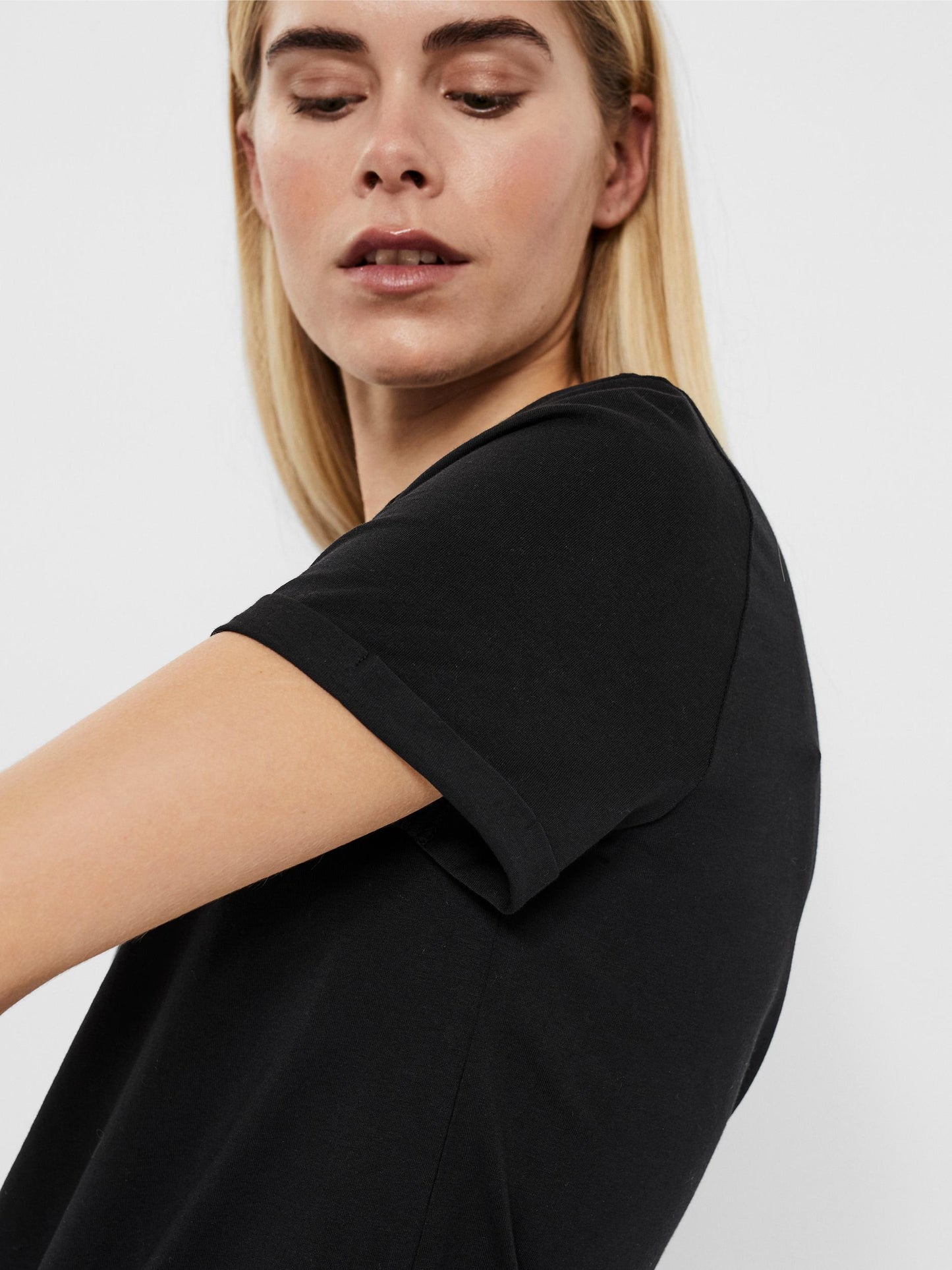 VMPAULA S/S T-SHIRT NOOS