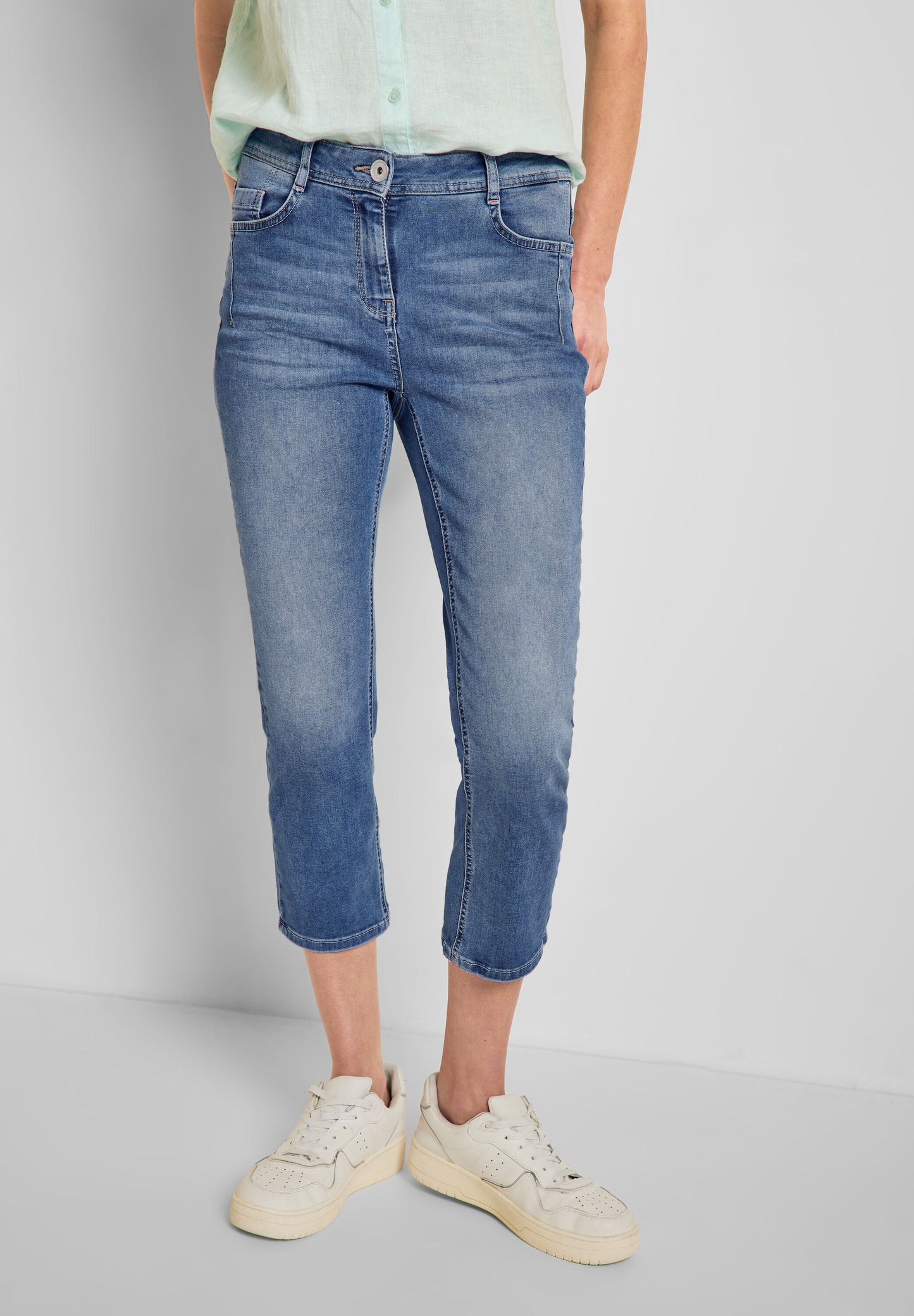 Slim Fit Jeans