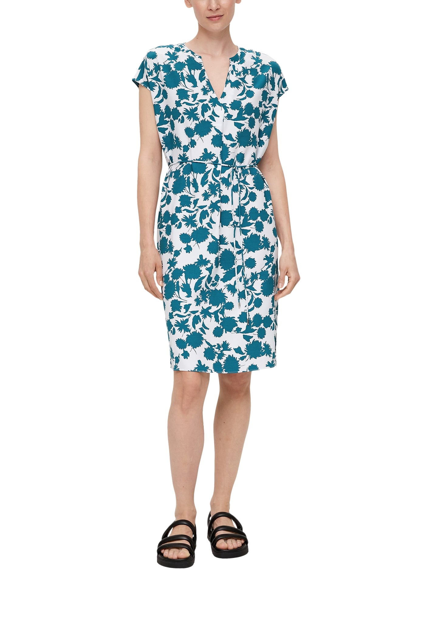 Kleid