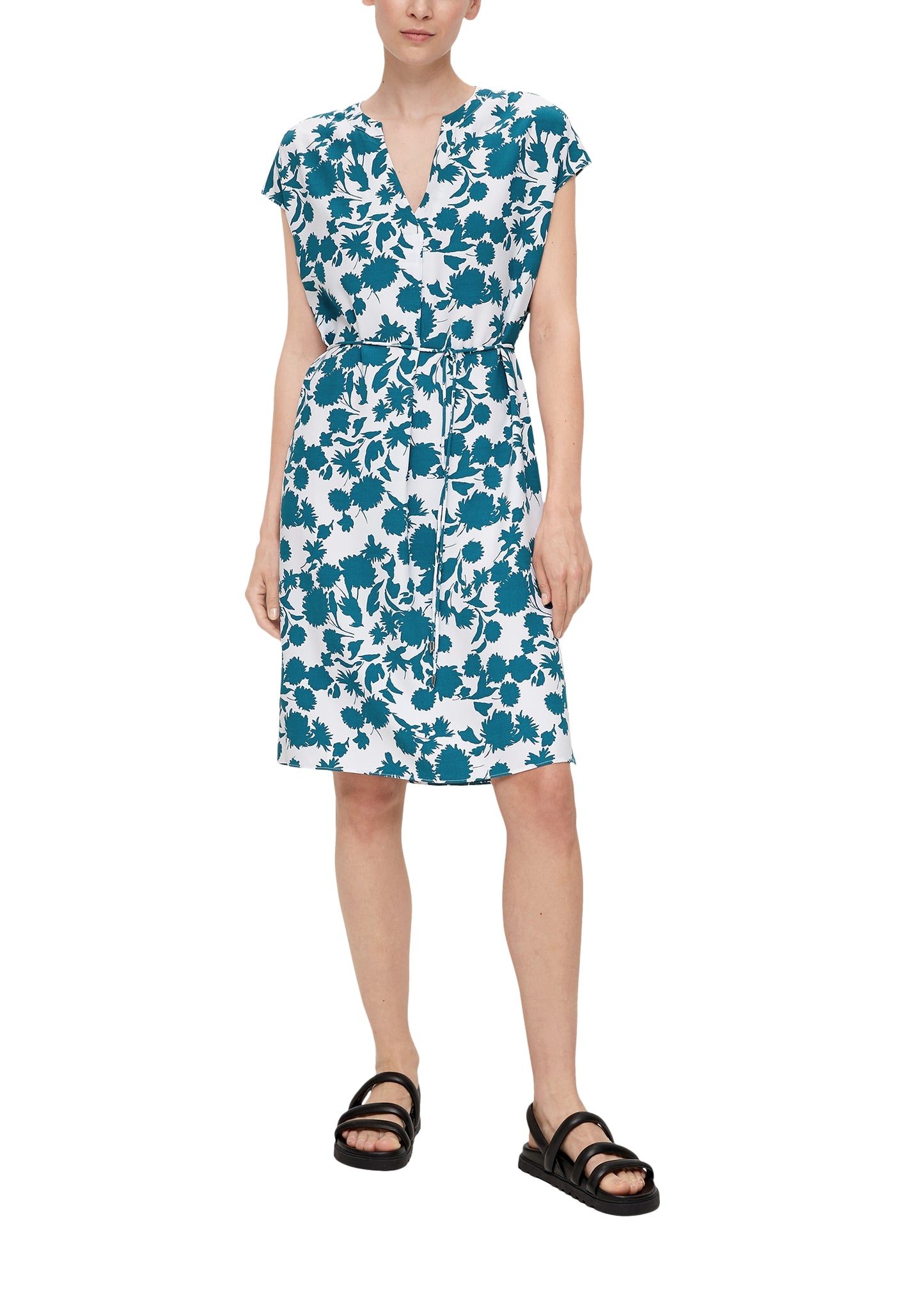 Kleid