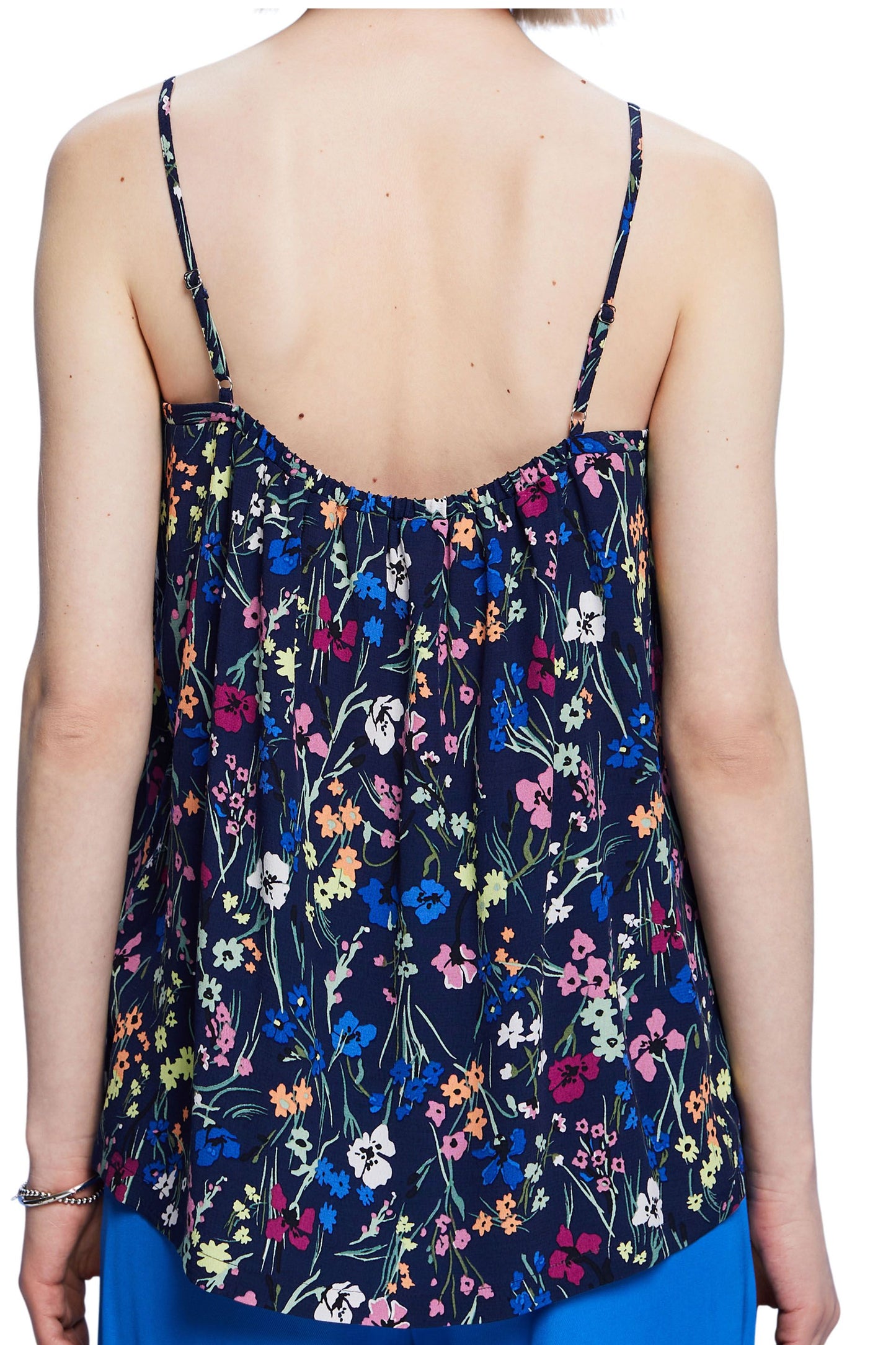 Women Blouses woven sleeveless