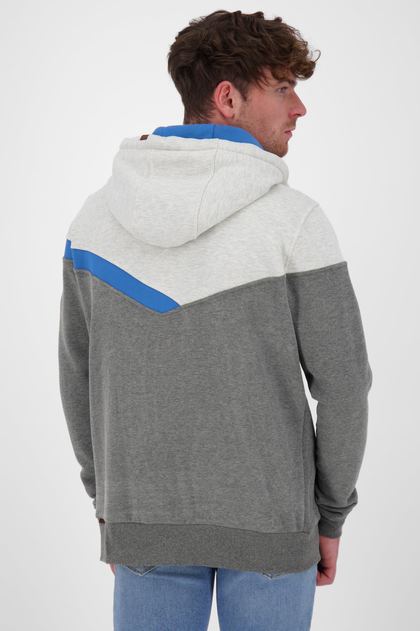 JulianAK A Sweatjacket