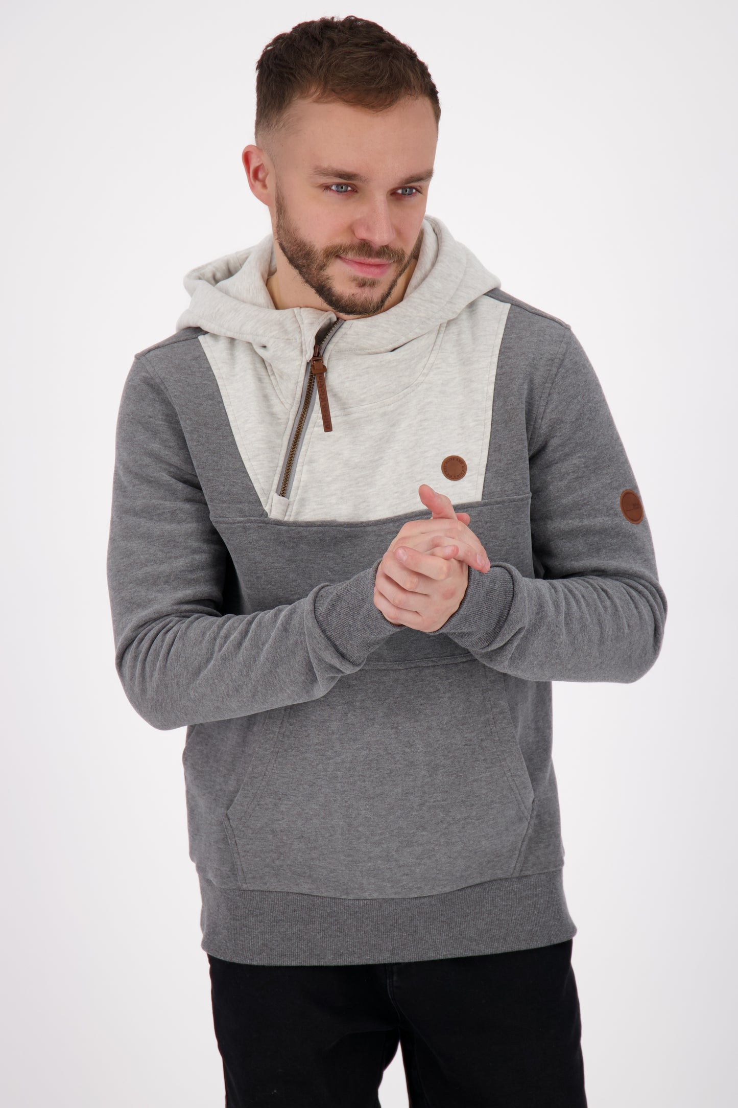 AcoAK A Sweat