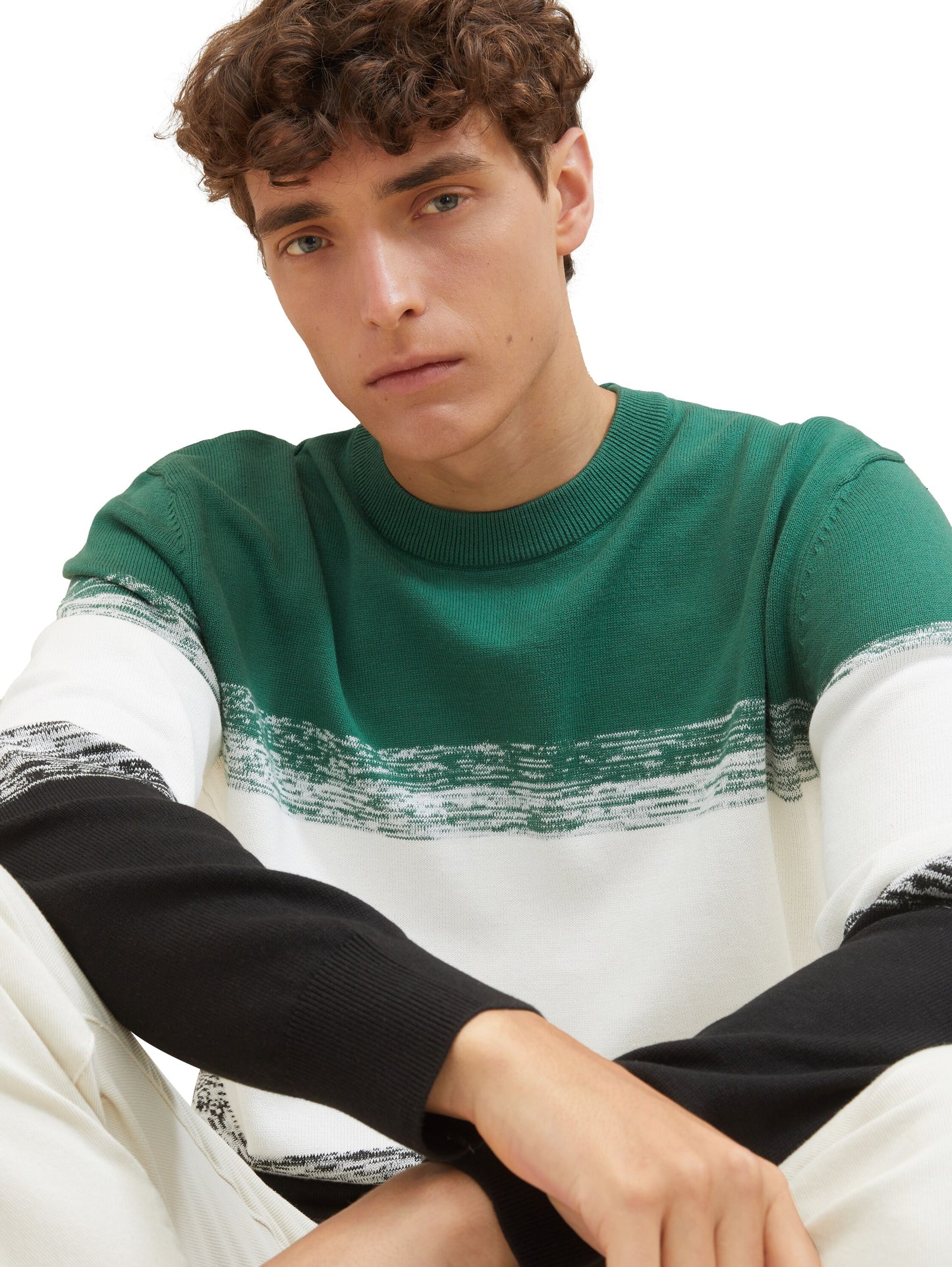 Mehrfarbiger Strickpullover