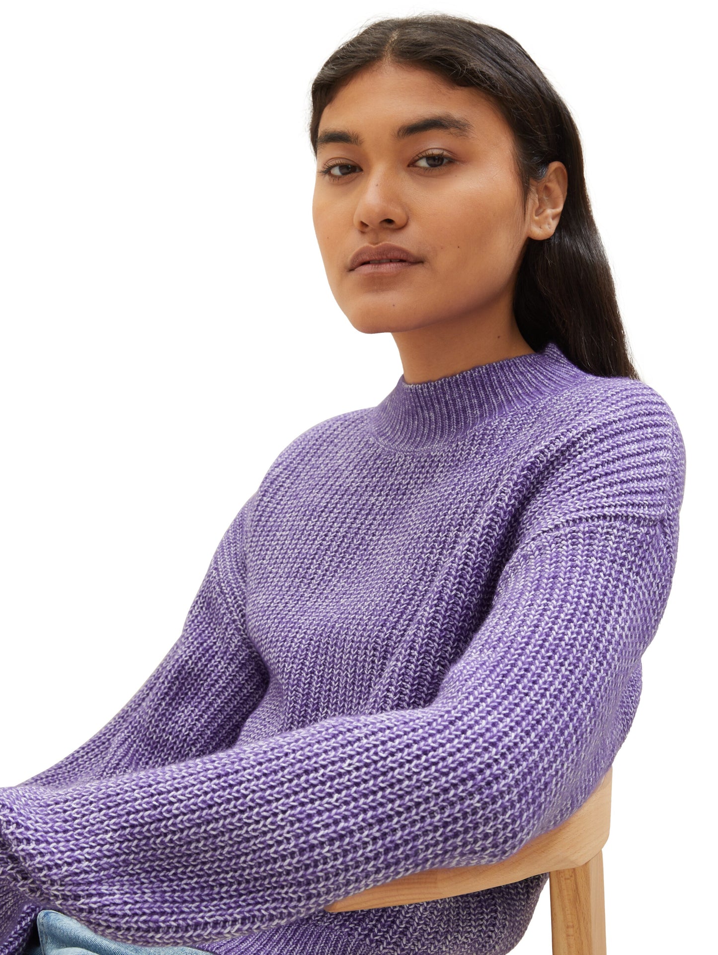 Mehrfarbiger Strickpullover mit recyceltem Polyester