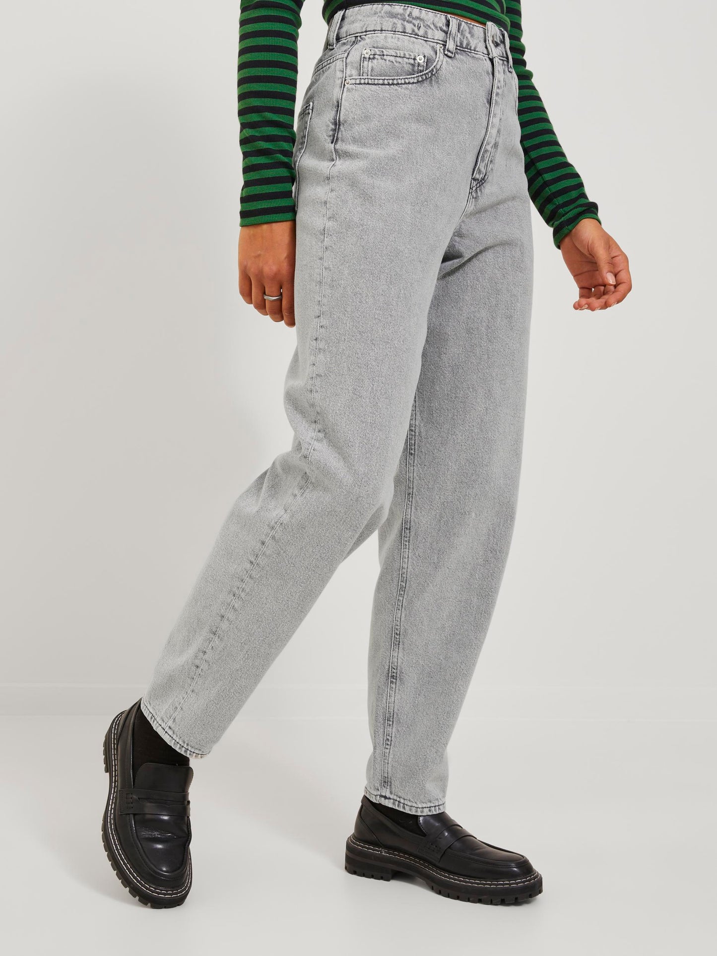 JXLISBON MOM HW JEANS R4040 DNM NOOS