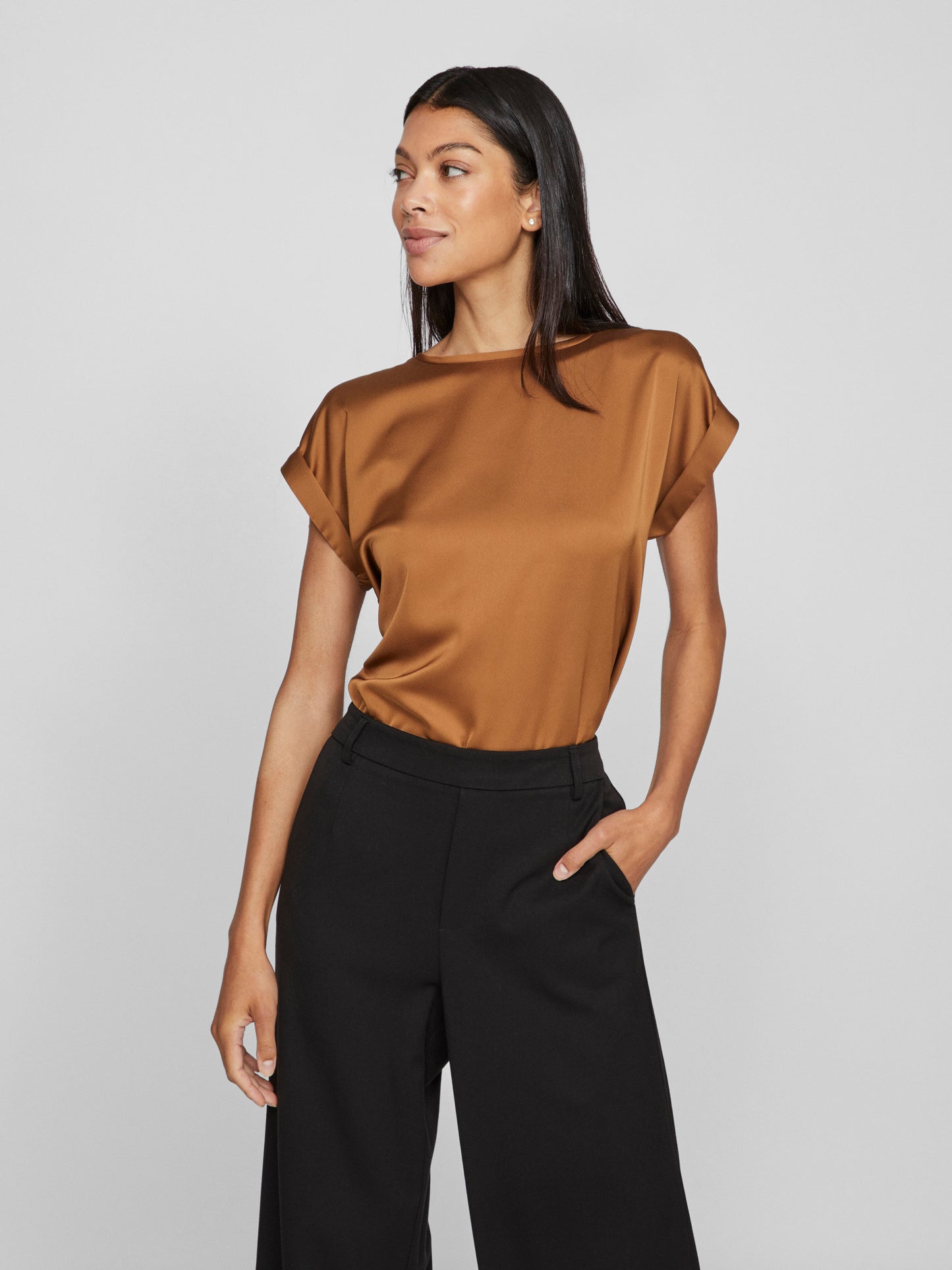 VIELLETTE S/S SATIN TOP - NOOS