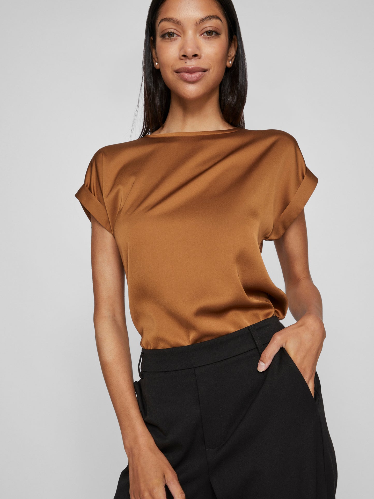 VIELLETTE S/S SATIN TOP - NOOS