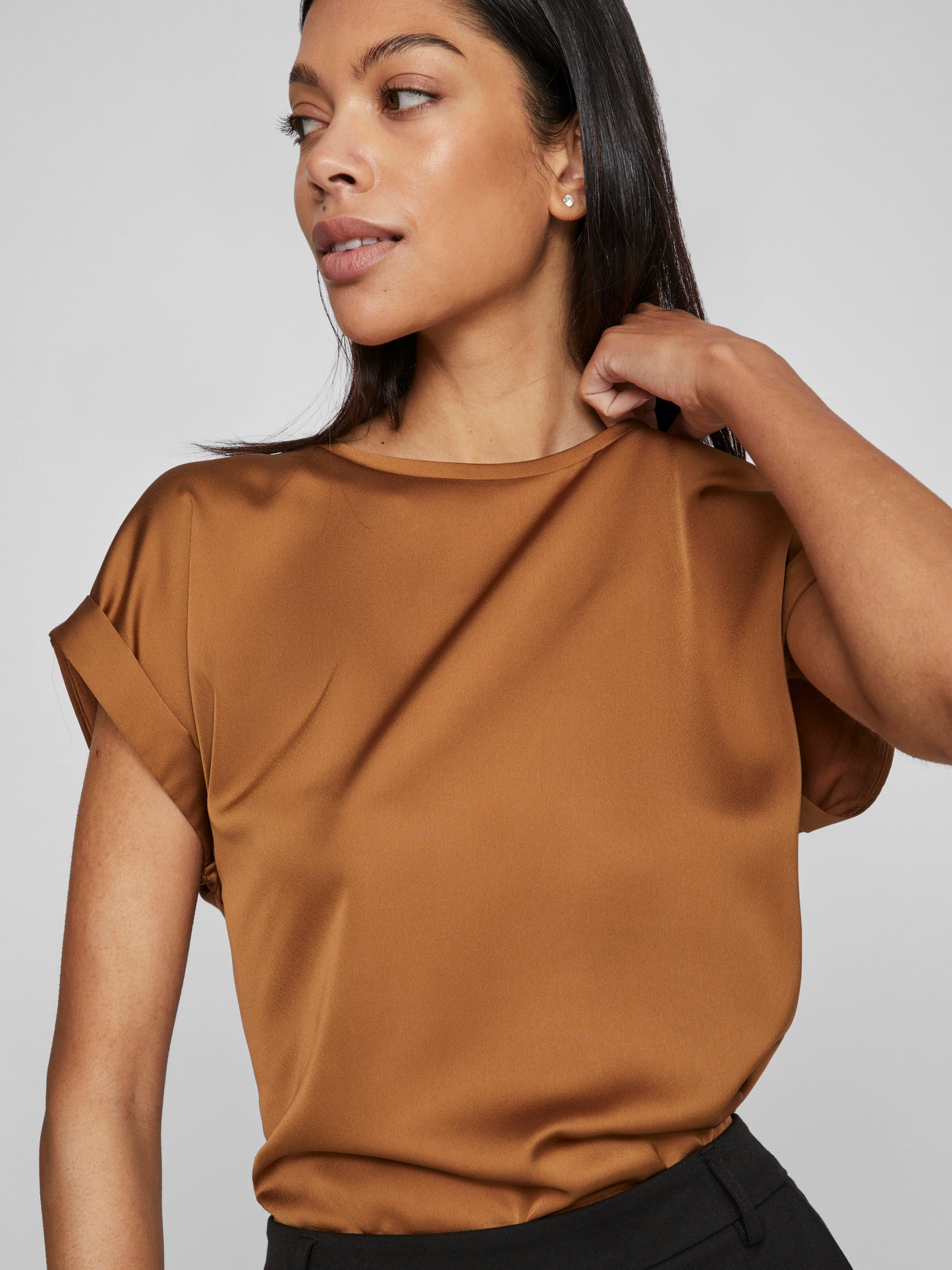 VIELLETTE S/S SATIN TOP - NOOS