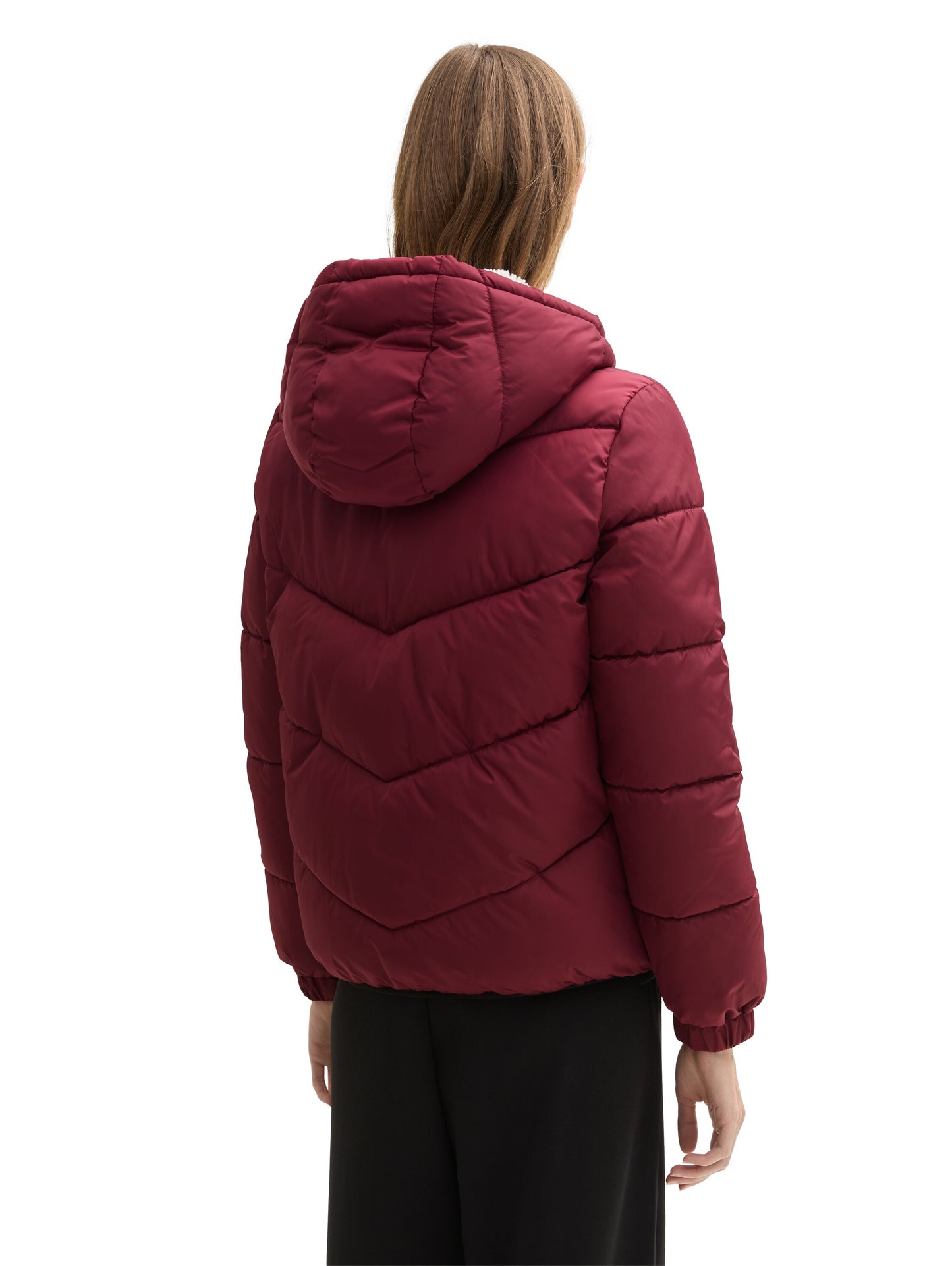 Pufferjacke mit Kapuze