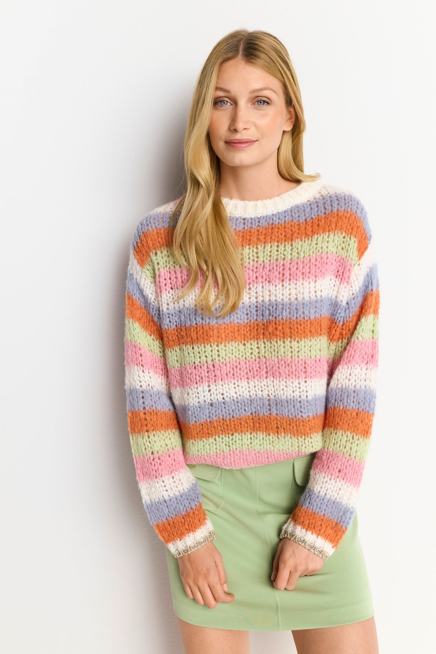 Multicolour striped crew neck