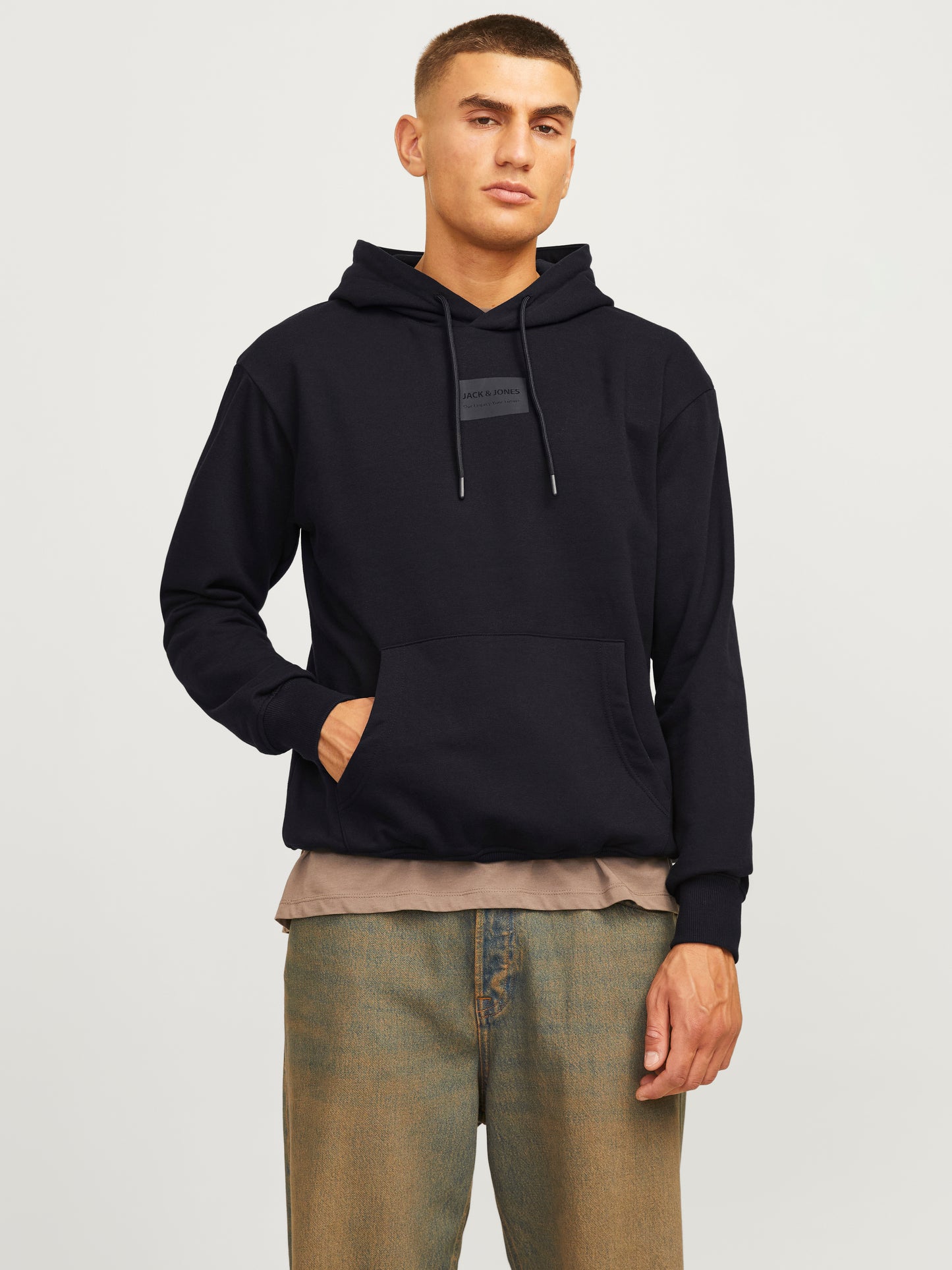 JJHAKKAI SWEAT HOOD