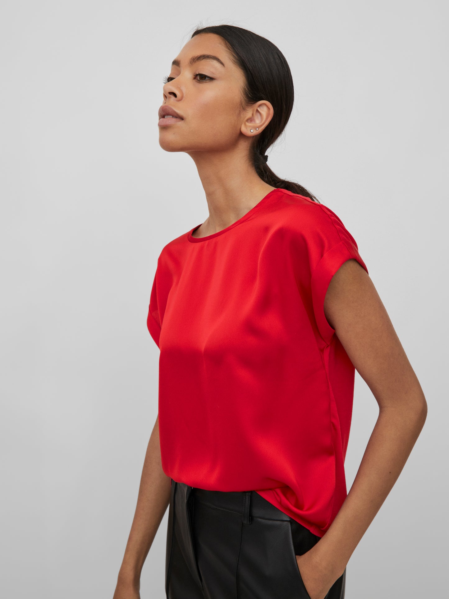 VIELLETTE S/S SATIN TOP - NOOS