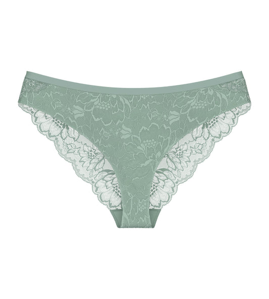 Amourette Charm T Brazilian01