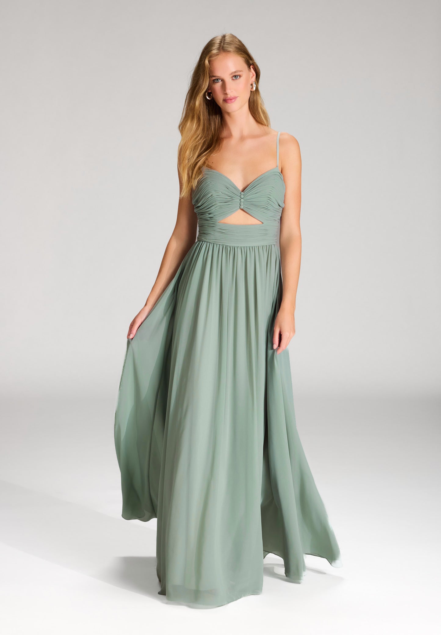 Chiffonkleid mit Cut-Out Detail und feiner Raffung