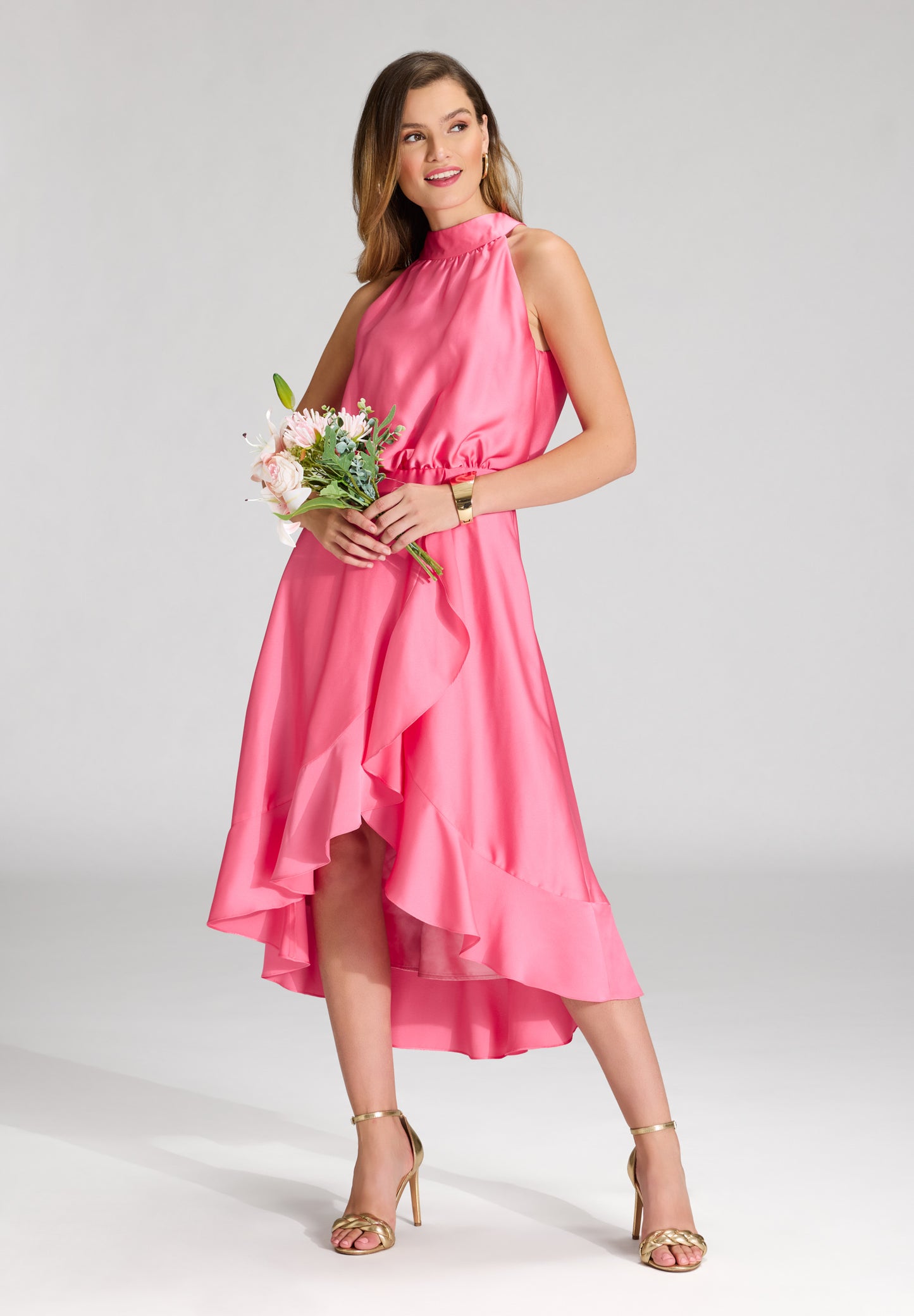 Cocktail Kleid aus nachhaltigem Satin mit Volant am Saum