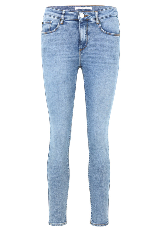 Basic-Jeans