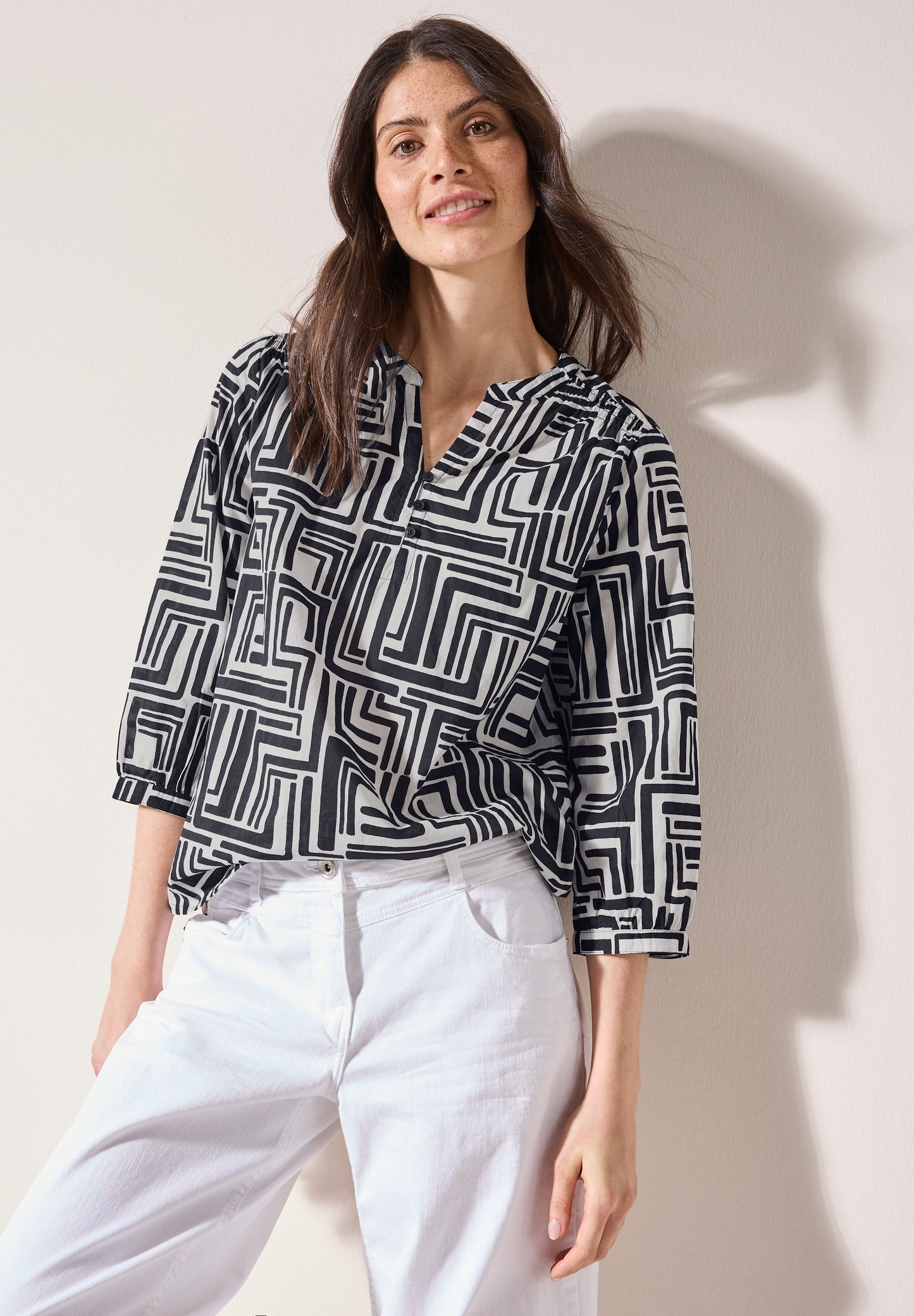 Gemusterte Bluse