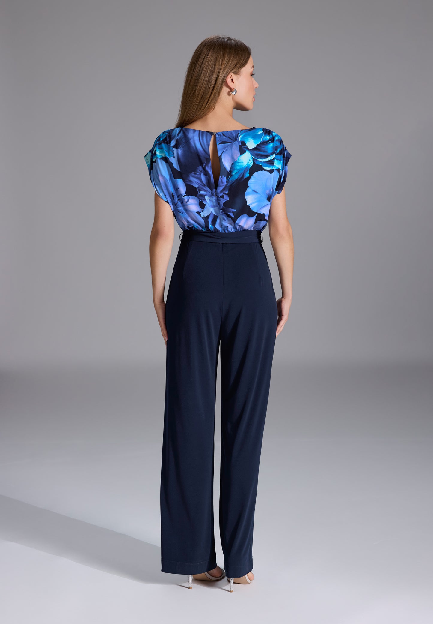 Elastischer Jersey Jumpsuit mit bedrucktem Oberteil