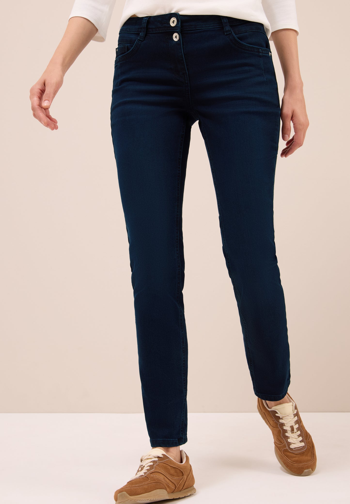 Casual Fit Jeans