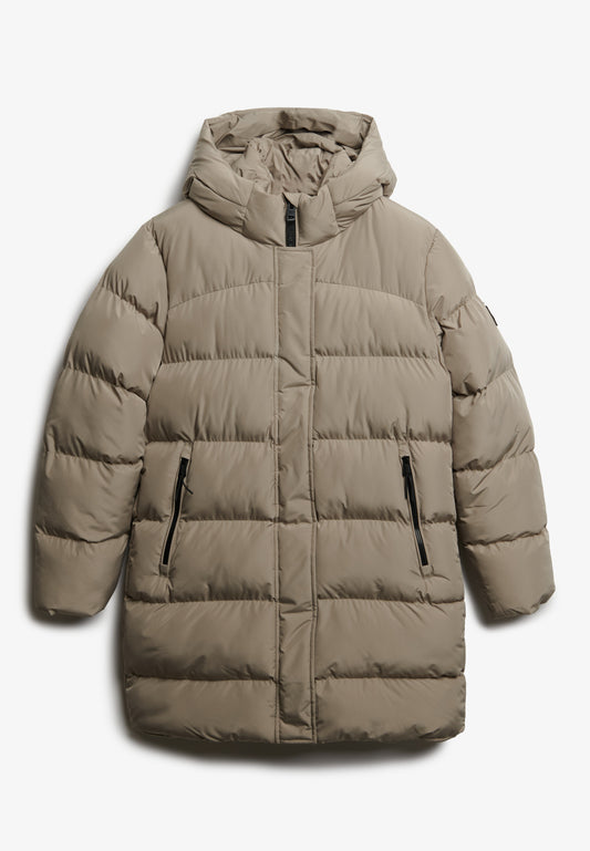 Sportliche, mittellange Steppjacke mit Kapuze