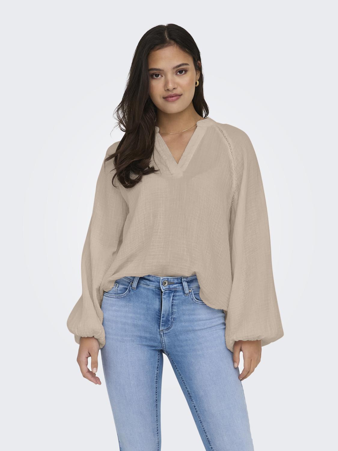 ONLTHYRA LIFE LS V-NECK TOP NOOS WVN