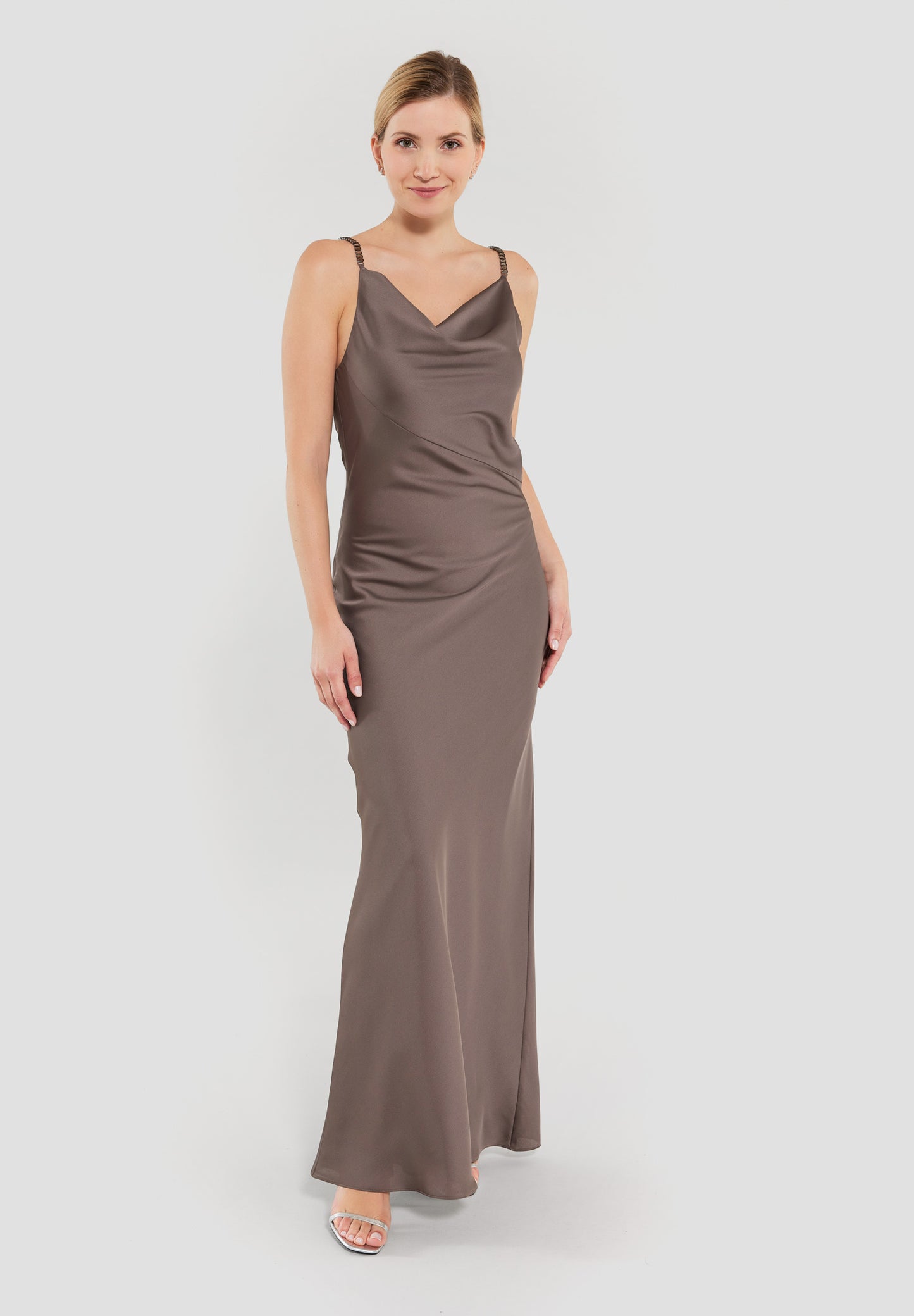 Abendkleid aus nachhaltigem Satin