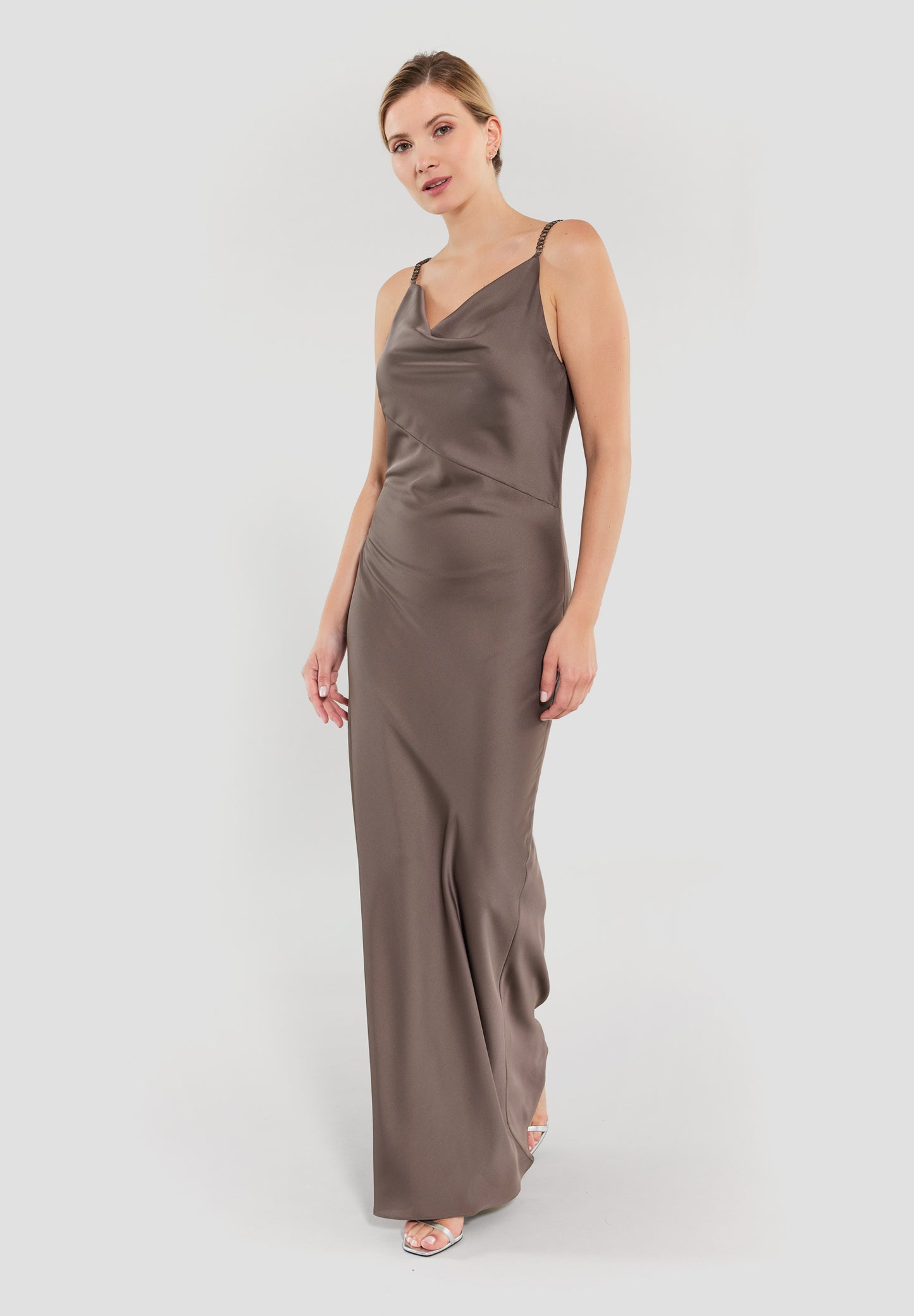 Abendkleid aus nachhaltigem Satin