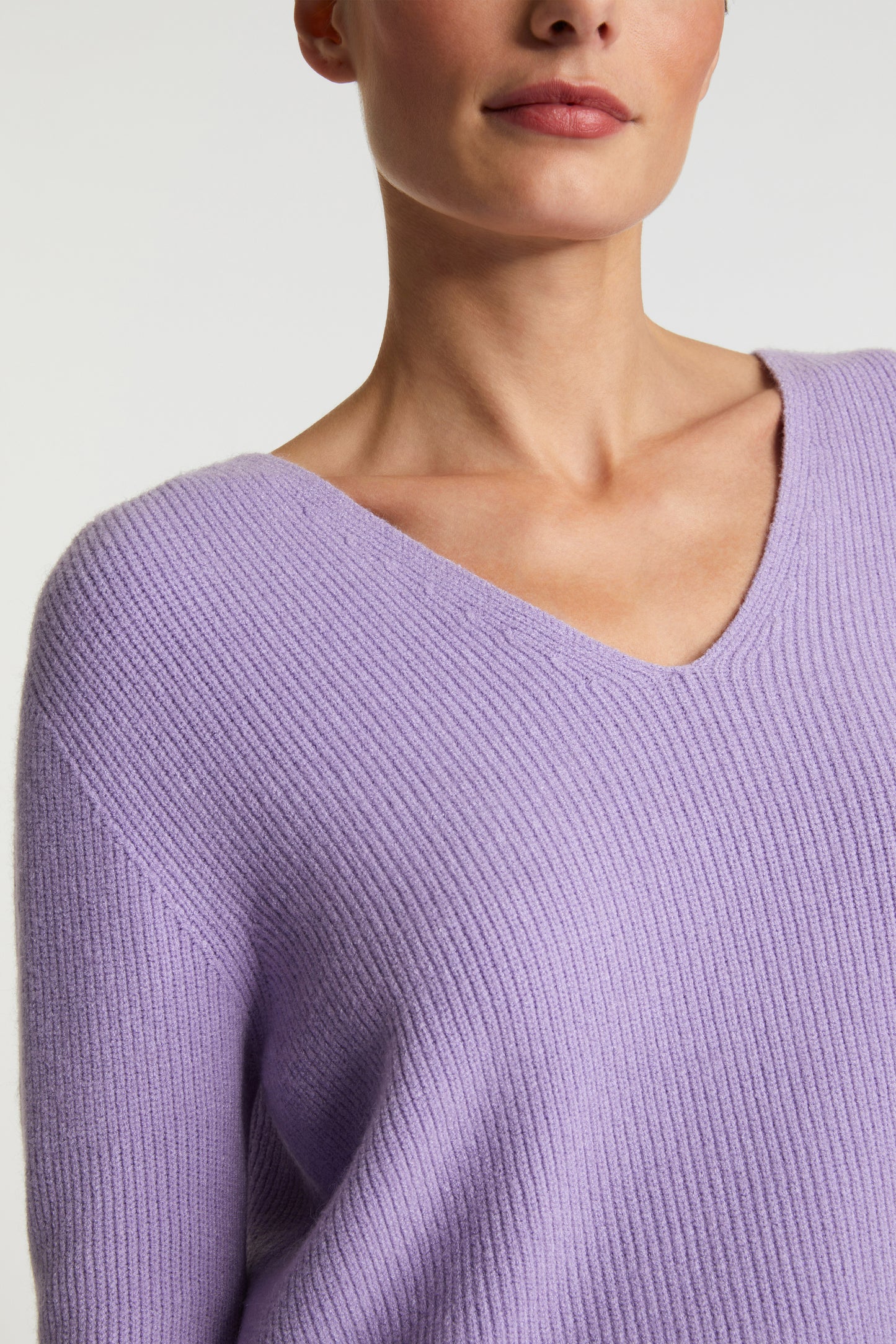 seamless v-neck half cardigan