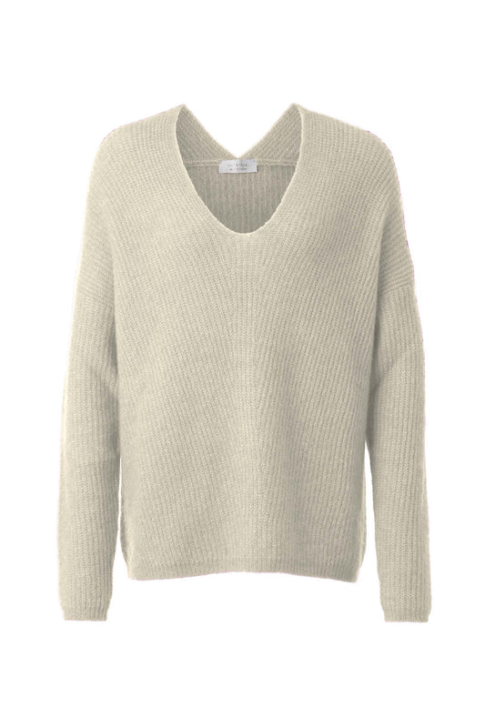 V-neck pullover