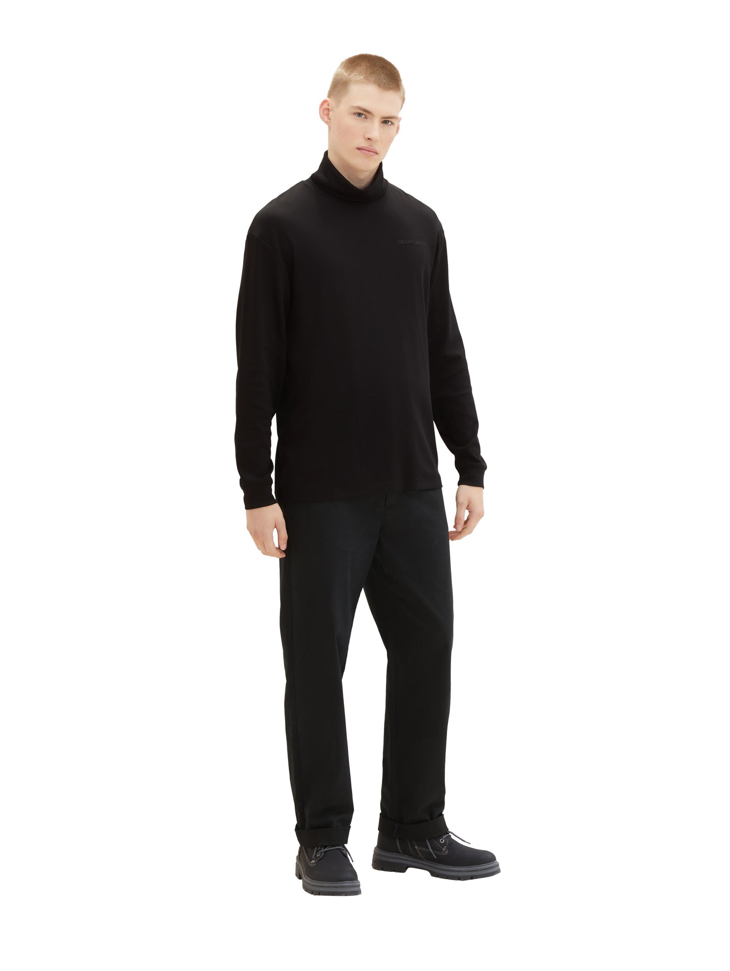 relaxed turtleneck longsleeve