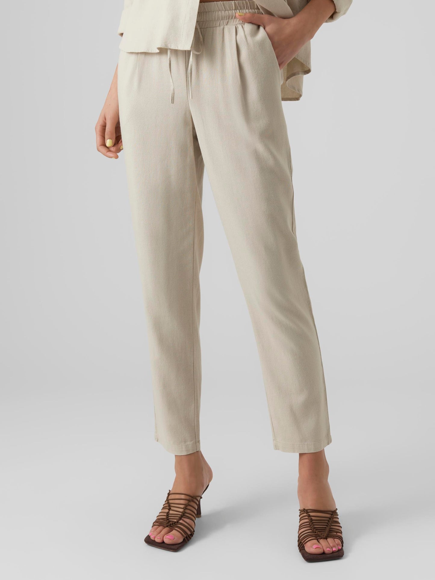 VMJESMILO ANKLE PANTS WVN GA NOOS