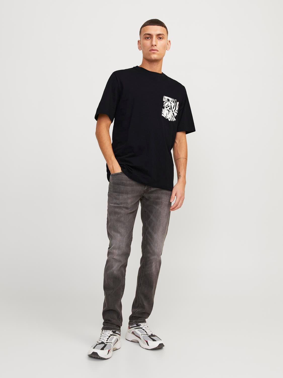 JORLAFAYETTE POCKET TEE SS CREW NECK LN